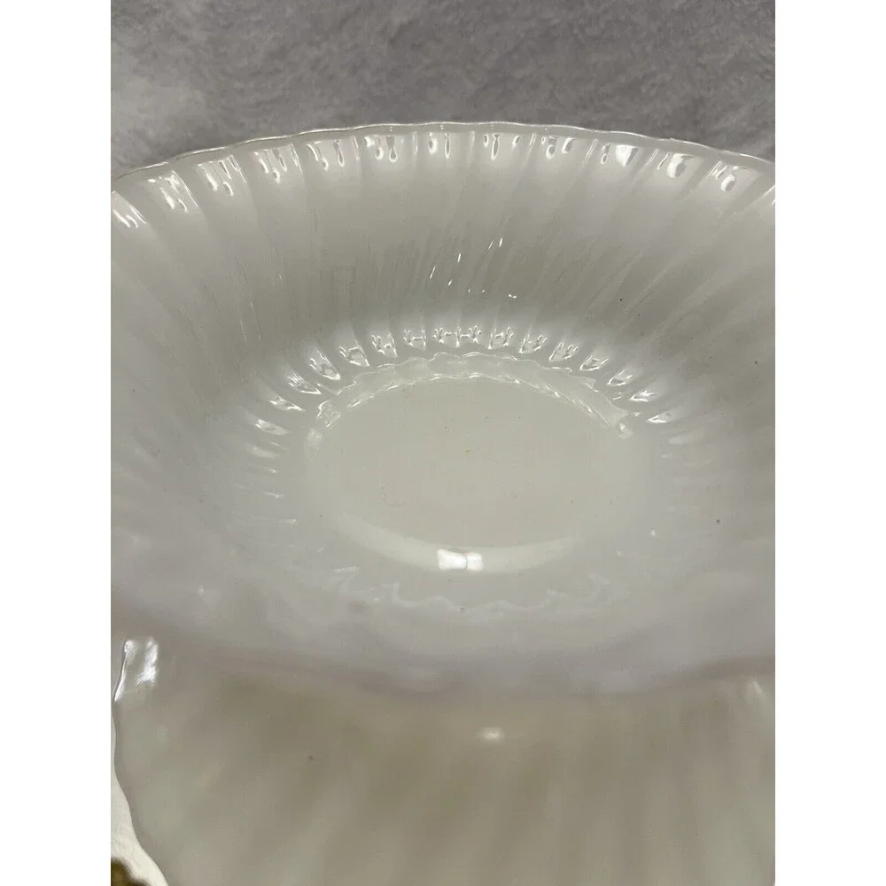 Vintage Anchor Hocking Milk Glass Bowl – 8 Inches – Classic White Glassware